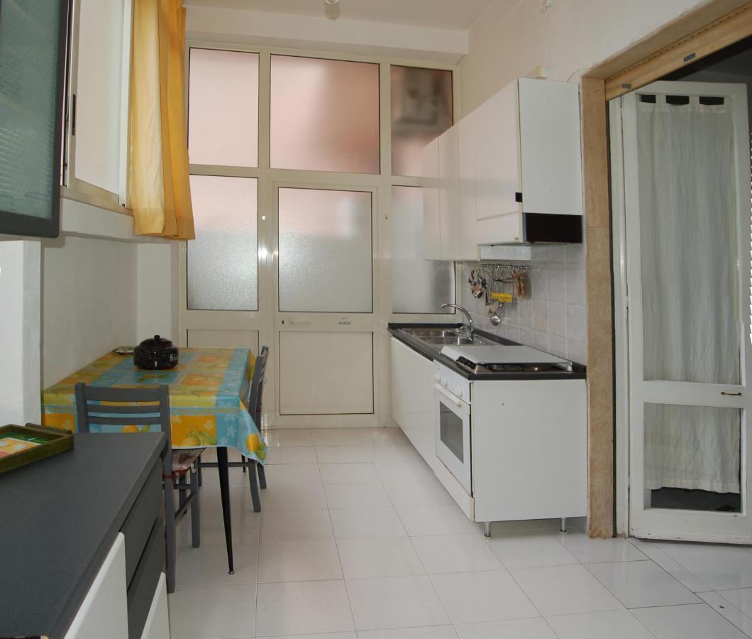 Domus Mater Appartement Cagliari Buitenkant foto